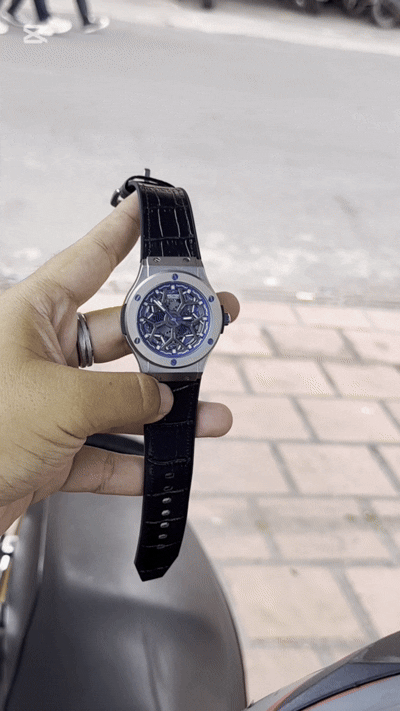 Wojtek Automatic Skeleton Watch — Where Style Meets Precision